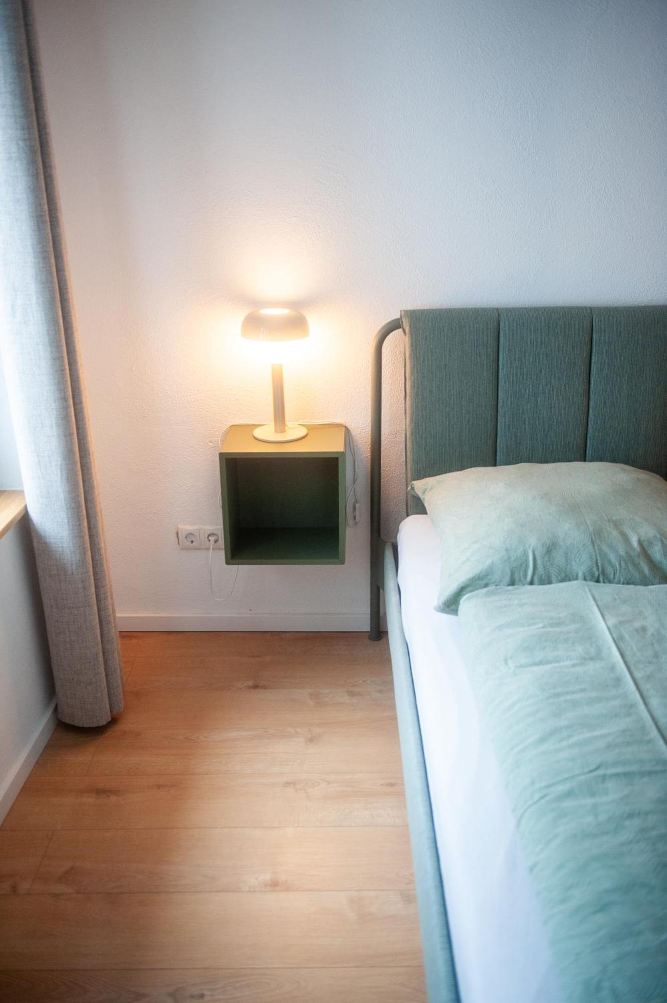 Schlossberg - Ferienwohnung Im Herzen Von Selb Bagian luar foto